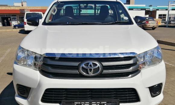 Buy Used Toyota Hilux White Car in Ndola in Zambia Buy Used Toyota Hilux White Car in Ndola in Zambia
