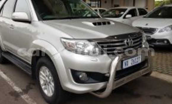 Tenga Tsaru Toyota Fortuner Beige Mota in Zambezi in North-Western Tenga Tsaru Toyota Fortuner Beige Mota in Zambezi in North-Western