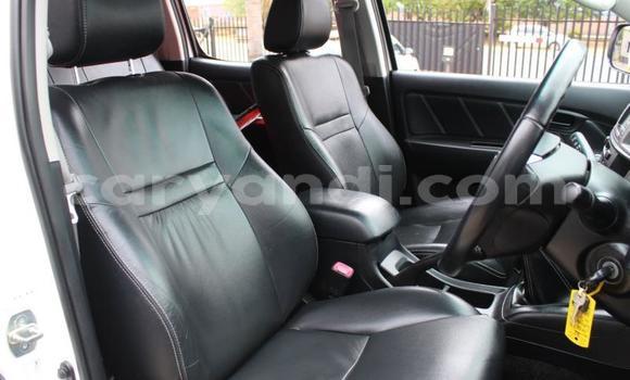 Tenga Tsaru Toyota Hilux Chena Mota in Lusaka in Zambia Tenga Tsaru Toyota Hilux Chena Mota in Lusaka in Zambia