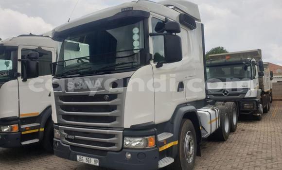Acheter Occasion Utilitaire Scania R420 Blanc à Lusaka, Zambie Acheter Occasion Utilitaire Scania R420 Blanc à Lusaka, Zambie