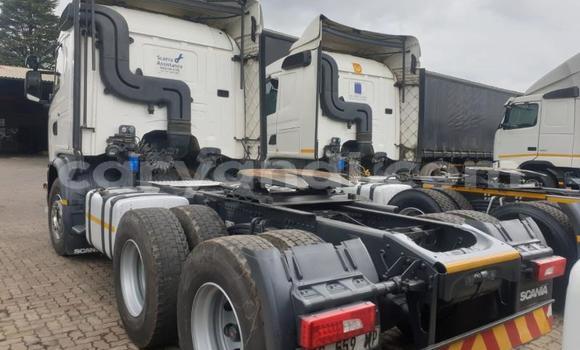 Acheter Occasion Utilitaire Scania R420 Blanc à Lusaka, Zambie Acheter Occasion Utilitaire Scania R420 Blanc à Lusaka, Zambie