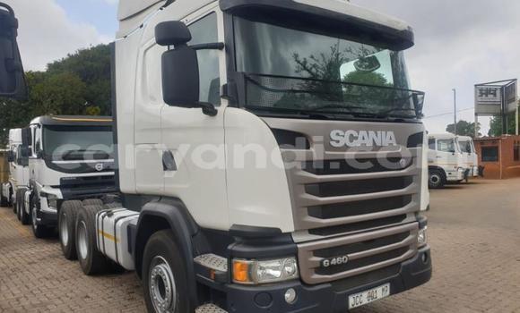 Acheter Occasion Utilitaire Scania R420 Blanc à Lusaka, Zambie Acheter Occasion Utilitaire Scania R420 Blanc à Lusaka, Zambie