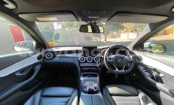 Tenga Tsaru Mercedes‒Benz C–Class Sirivha Mota in Chinsali in Northern Tenga Tsaru Mercedes‒Benz C–Class Sirivha Mota in Chinsali in Northern