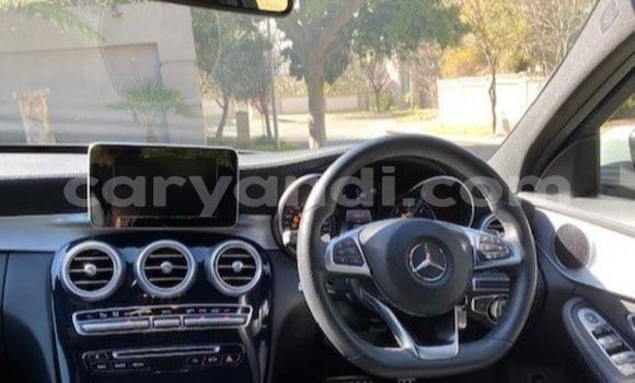 Tenga Tsaru Mercedes‒Benz C–Class Sirivha Mota in Chinsali in Northern Tenga Tsaru Mercedes‒Benz C–Class Sirivha Mota in Chinsali in Northern