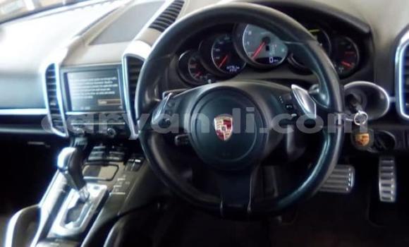 Tenga Tsaru Porsche Cayenne Chena Mota in Lusaka in Zambia Tenga Tsaru Porsche Cayenne Chena Mota in Lusaka in Zambia