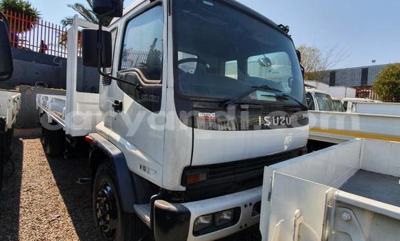 Acheter Occasion Utilitaire Isuzu FTR 850 Blanc à Choma, Du sud Acheter Occasion Utilitaire Isuzu FTR 850 Blanc à Choma, Du sud
