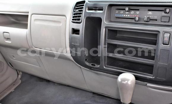 Acheter Occasion Utilitaire Toyota Dyna Blanc à Isoka, Nord Acheter Occasion Utilitaire Toyota Dyna Blanc à Isoka, Nord