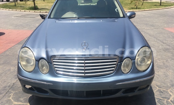 Buy Used Mercedes‒Benz E–Class Blue Car in Lusaka in Zambia Buy Used Mercedes‒Benz E–Class Blue Car in Lusaka in Zambia