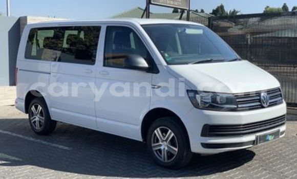 Buy Used Volkswagen Transporter White Car in Lusaka in Zambia Buy Used Volkswagen Transporter White Car in Lusaka in Zambia