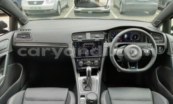 Buy Used Volkswagen Golf Silver Car in Mazabuka in Southern Buy Used Volkswagen Golf Silver Car in Mazabuka in Southern