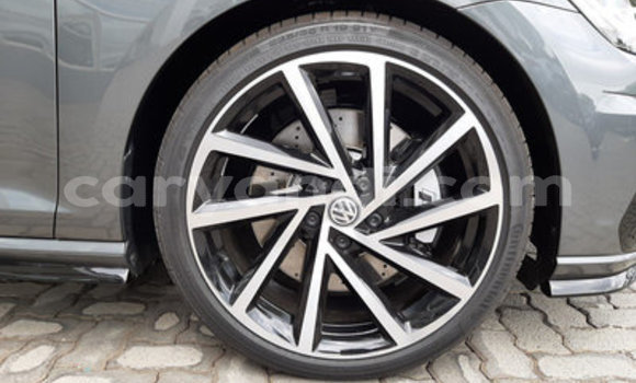 Buy Used Volkswagen Golf Silver Car in Mazabuka in Southern Buy Used Volkswagen Golf Silver Car in Mazabuka in Southern