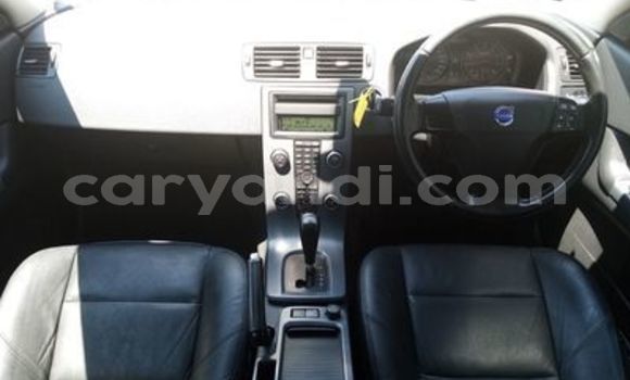 Acheter Occasion Voiture Volvo C30 Blanc à Livingstone, Zambie Acheter Occasion Voiture Volvo C30 Blanc à Livingstone, Zambie