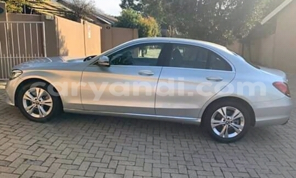 Tenga Tsaru Mercedes‒Benz C–Class Sirivha Mota in Chingola in Zambia Tenga Tsaru Mercedes‒Benz C–Class Sirivha Mota in Chingola in Zambia