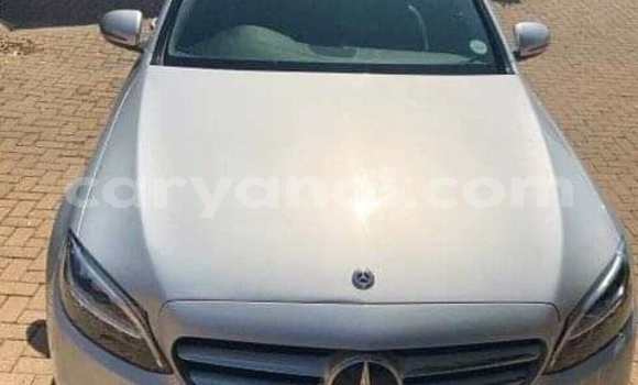 Tenga Tsaru Mercedes‒Benz C–Class Sirivha Mota in Chingola in Zambia Tenga Tsaru Mercedes‒Benz C–Class Sirivha Mota in Chingola in Zambia