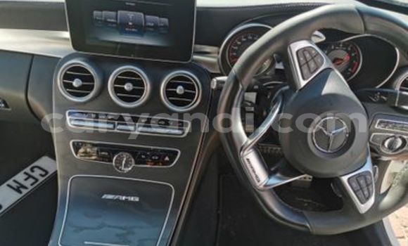 Acheter Occasion Voiture Mercedes‒Benz C–Class Blanc à Livingstone, Zambie Acheter Occasion Voiture Mercedes‒Benz C–Class Blanc à Livingstone, Zambie