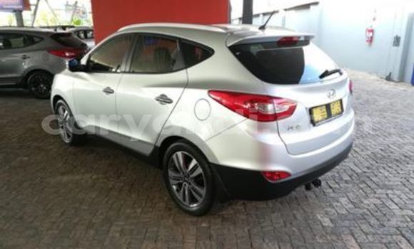 Buy Used Hyundai ix35 Silver Car in Lusaka in Zambia Buy Used Hyundai ix35 Silver Car in Lusaka in Zambia