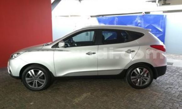 Buy Used Hyundai ix35 Silver Car in Lusaka in Zambia Buy Used Hyundai ix35 Silver Car in Lusaka in Zambia