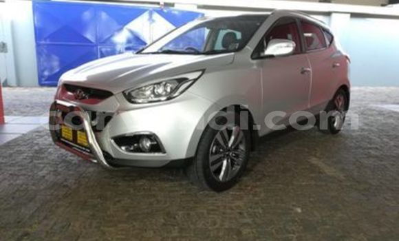 Buy Used Hyundai ix35 Silver Car in Lusaka in Zambia Buy Used Hyundai ix35 Silver Car in Lusaka in Zambia
