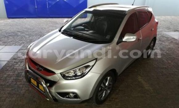 Buy Used Hyundai ix35 Silver Car in Lusaka in Zambia Buy Used Hyundai ix35 Silver Car in Lusaka in Zambia