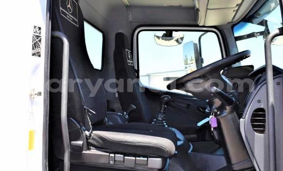 Acheter Occasion Utilitaire Mercedes–Benz 2628 Blanc à Chipata, Zambie Acheter Occasion Utilitaire Mercedes–Benz 2628 Blanc à Chipata, Zambie