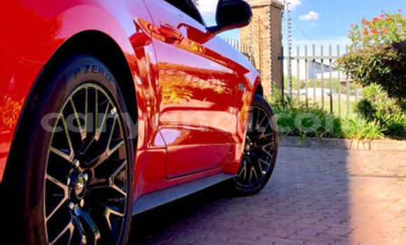 Tenga Tsaru Ford Mustang Tsvuku Mota in Mazabuka in Southern Tenga Tsaru Ford Mustang Tsvuku Mota in Mazabuka in Southern