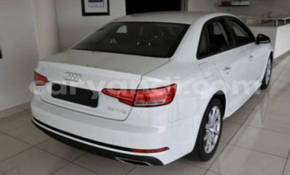 Tenga Tsaru Audi A4 Chena Mota in Lusaka in Zambia