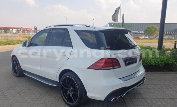 Nunua Ilio tumika Mercedes‒Benz AMG GLE Nyeupe Gari ndani ya Kalulushi nchini Copperbelt