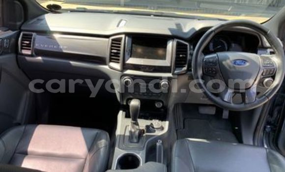 Tenga Tsaru Ford Everest Bhuruu Mota in Mazabuka in Southern Tenga Tsaru Ford Everest Bhuruu Mota in Mazabuka in Southern