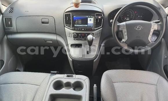Buy Used Hyundai H1 White Car in Livingstone in Zambia Buy Used Hyundai H1 White Car in Livingstone in Zambia