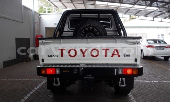 Tenga Tsaru Toyota Land Cruiser Zvimwe Mota in Chipata in Zambia Tenga Tsaru Toyota Land Cruiser Zvimwe Mota in Chipata in Zambia