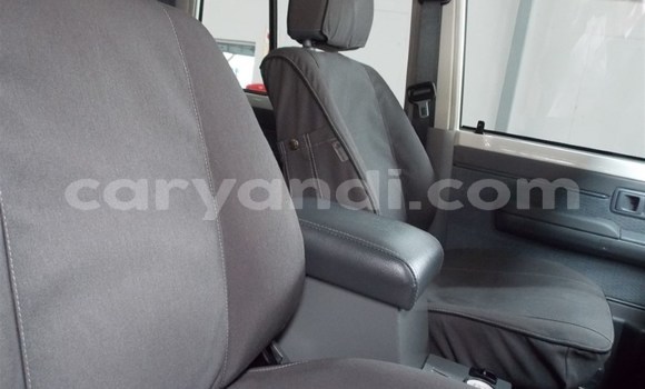 Tenga Tsaru Toyota Land Cruiser Zvimwe Mota in Chipata in Zambia Tenga Tsaru Toyota Land Cruiser Zvimwe Mota in Chipata in Zambia