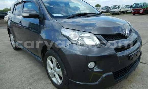 Acheter Occasion Voiture Toyota IST Noir à Lusaka, Zambie