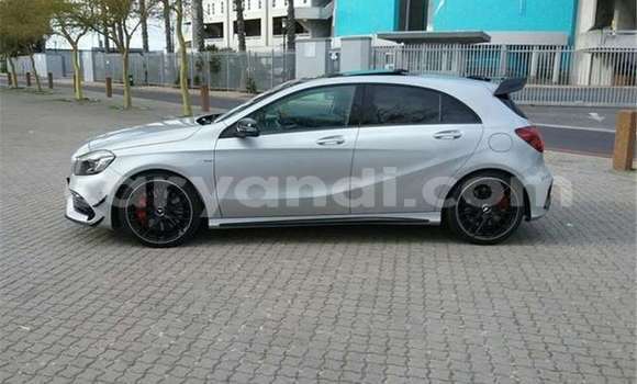 Acheter Occasion Voiture Mercedes‒Benz A-klasse AMG Gris à Livingstone, Zambie Acheter Occasion Voiture Mercedes‒Benz A-klasse AMG Gris à Livingstone, Zambie