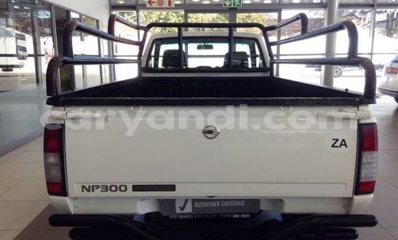 Buy Used Nissan NP 300 White Car in Livingstone in Zambia Buy Used Nissan NP 300 White Car in Livingstone in Zambia
