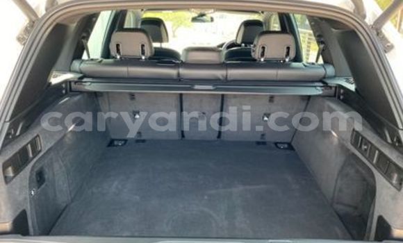 Acheter Occasion Voiture BMW X5 Blanc à Mufulira, Zambie Acheter Occasion Voiture BMW X5 Blanc à Mufulira, Zambie