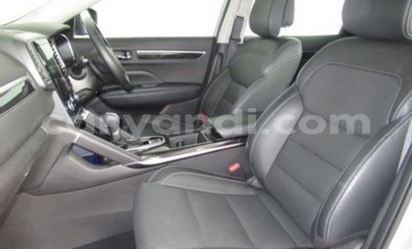 Buy Used Renault Koleos Silver Car in Ndola in Zambia Buy Used Renault Koleos Silver Car in Ndola in Zambia