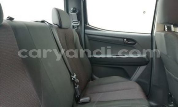 Buy Used Isuzu D–MAX White Car in Lusaka in Zambia Buy Used Isuzu D–MAX White Car in Lusaka in Zambia