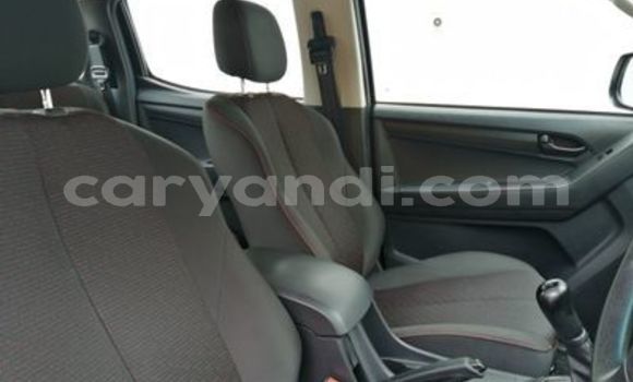 Buy Used Isuzu D–MAX White Car in Lusaka in Zambia Buy Used Isuzu D–MAX White Car in Lusaka in Zambia