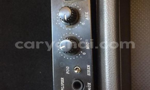 Tenga Tsaru Toyota Verso Chena Mota in Mazabuka in Southern Tenga Tsaru Toyota Verso Chena Mota in Mazabuka in Southern