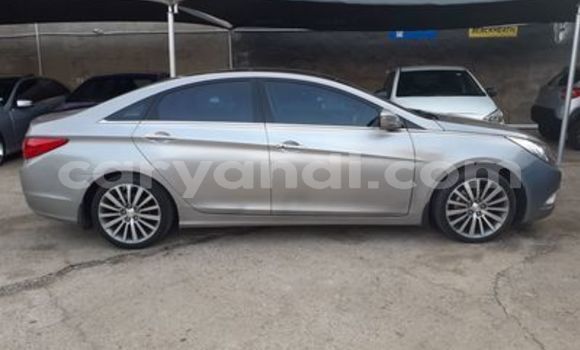 Tenga Tsaru Hyundai Sonata Sirivha Mota in Lusaka in Zambia Tenga Tsaru Hyundai Sonata Sirivha Mota in Lusaka in Zambia