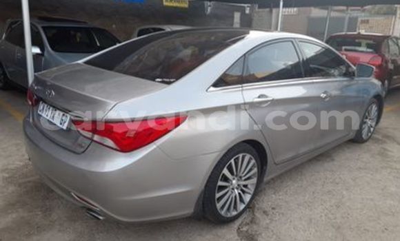 Tenga Tsaru Hyundai Sonata Sirivha Mota in Lusaka in Zambia Tenga Tsaru Hyundai Sonata Sirivha Mota in Lusaka in Zambia