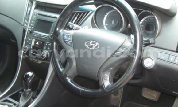 Tenga Tsaru Hyundai Sonata Sirivha Mota in Lusaka in Zambia Tenga Tsaru Hyundai Sonata Sirivha Mota in Lusaka in Zambia