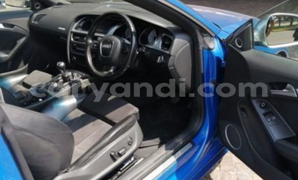 Acheter Occasion Voiture Audi S5 Bleu à Livingstone, Zambie Acheter Occasion Voiture Audi S5 Bleu à Livingstone, Zambie