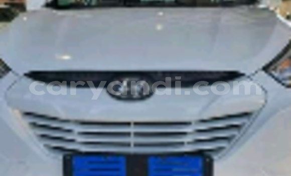 Buy Used Hyundai ix35 White Car in Kabwe in Zambia