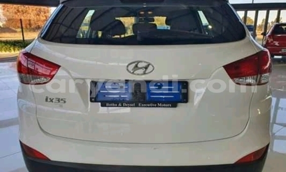 Buy Used Hyundai ix35 White Car in Kabwe in Zambia Buy Used Hyundai ix35 White Car in Kabwe in Zambia