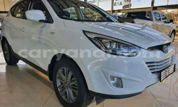 Buy Used Hyundai ix35 White Car in Kabwe in Zambia Buy Used Hyundai ix35 White Car in Kabwe in Zambia