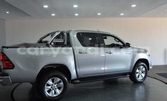 Acheter Occasion Voiture Toyota Hilux Gris à Lusaka, Zambie Acheter Occasion Voiture Toyota Hilux Gris à Lusaka, Zambie