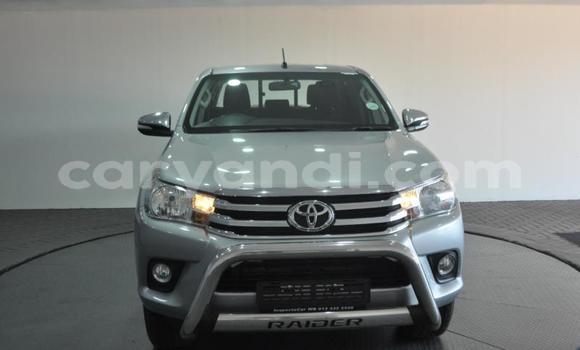 Acheter Occasion Voiture Toyota Hilux Gris à Lusaka, Zambie Acheter Occasion Voiture Toyota Hilux Gris à Lusaka, Zambie