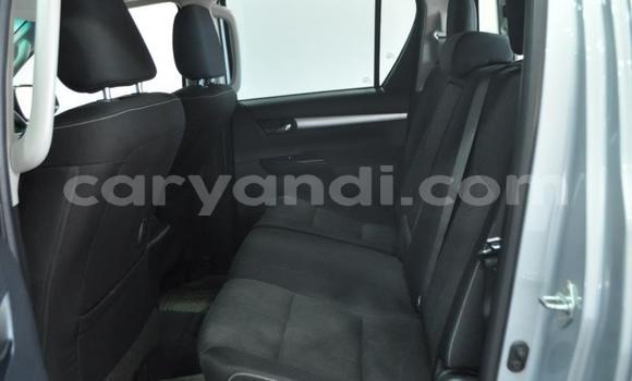Acheter Occasion Voiture Toyota Hilux Gris à Lusaka, Zambie Acheter Occasion Voiture Toyota Hilux Gris à Lusaka, Zambie
