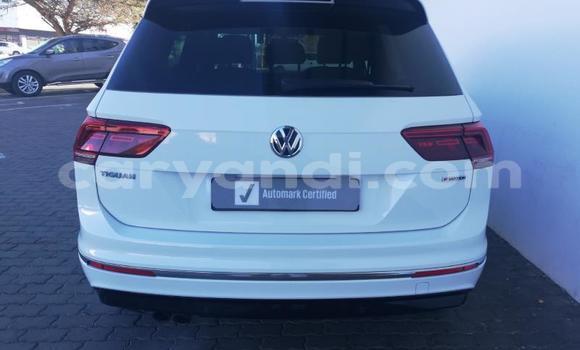 Buy Used Volkswagen Tiguan White Car in Lusaka in Zambia Buy Used Volkswagen Tiguan White Car in Lusaka in Zambia
